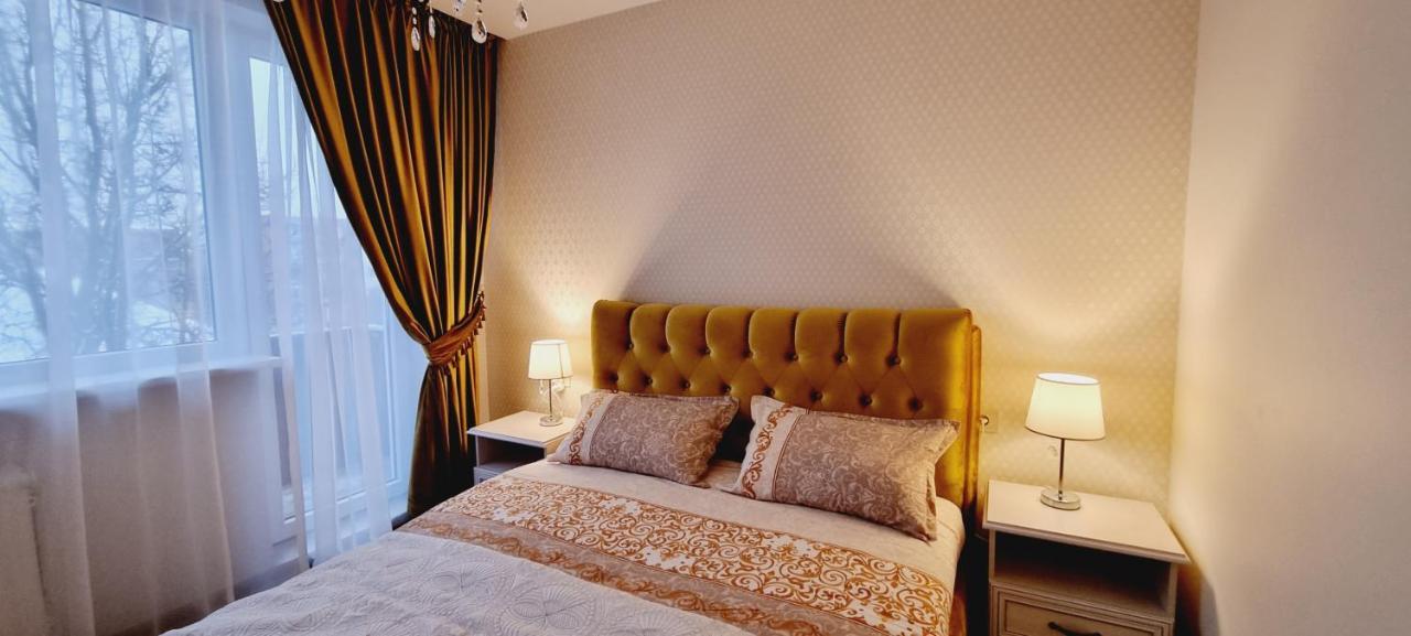 A. G. Central Apartaments โชเล ภายนอก รูปภาพ