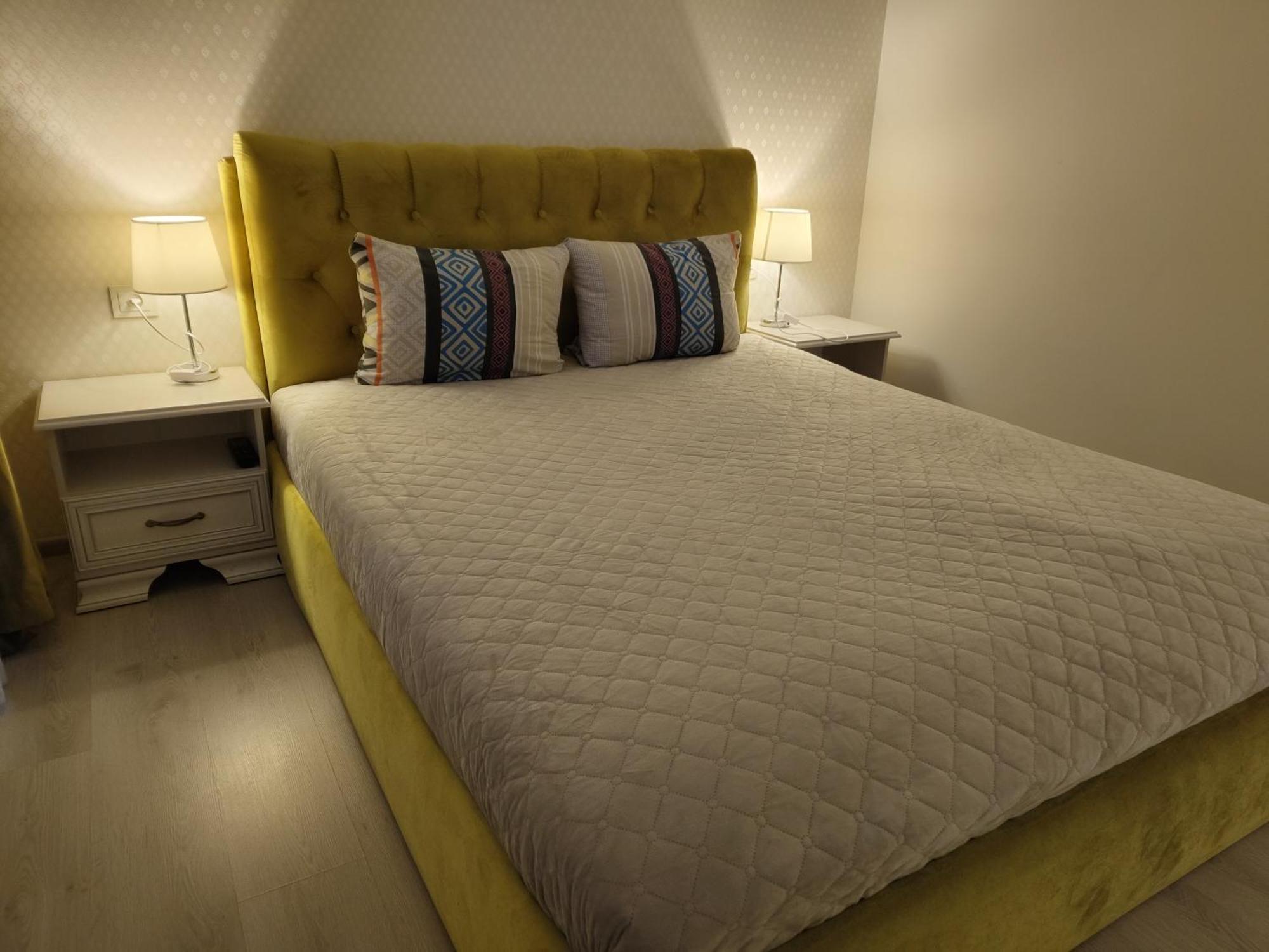 A. G. Central Apartaments โชเล ภายนอก รูปภาพ